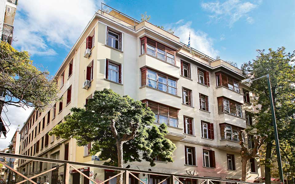 αλληλοβοήθεια-από-το-υππo-2269161