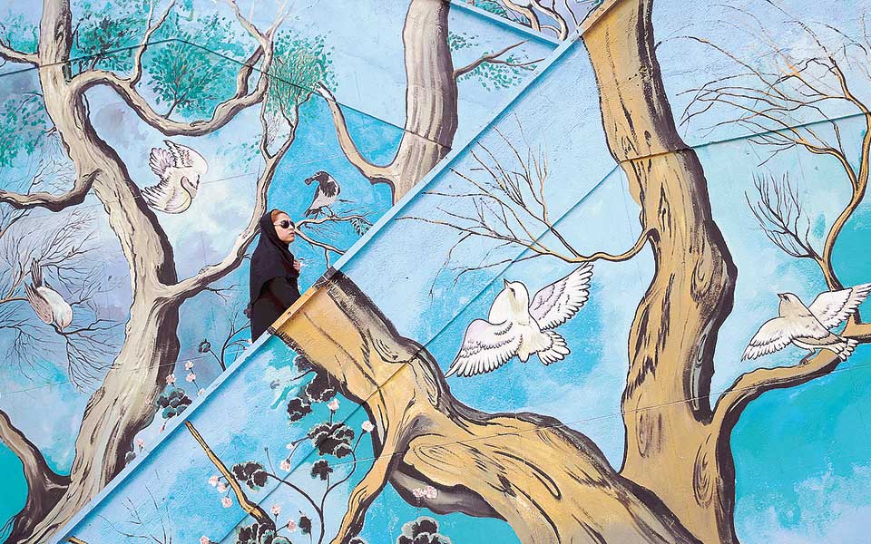 ηπα-ιραν-μαστίγιο-και-συνομιλίες-2265299