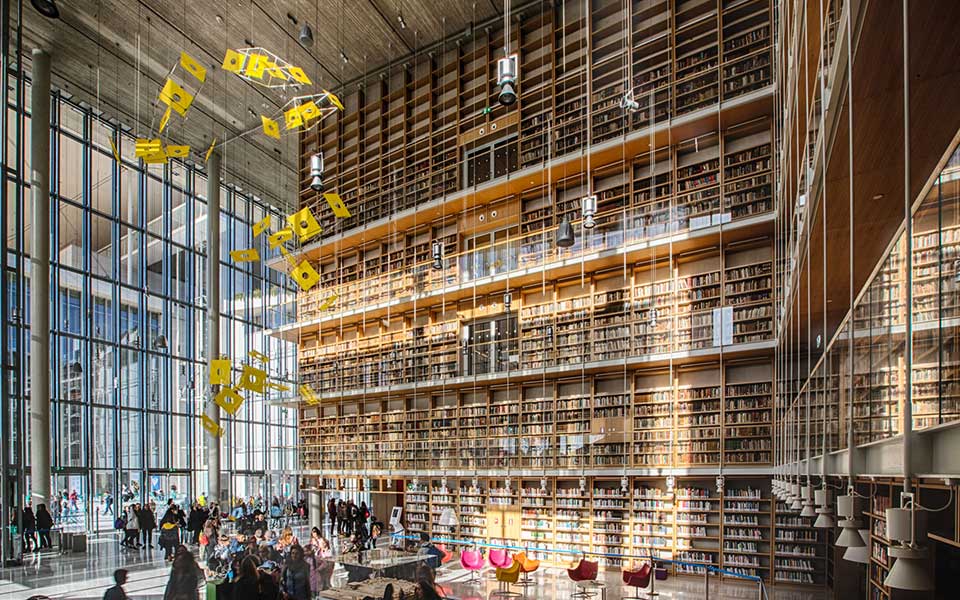 ξεφυλλίζοντας-εξωστρέφεια-και-νέε-2271511