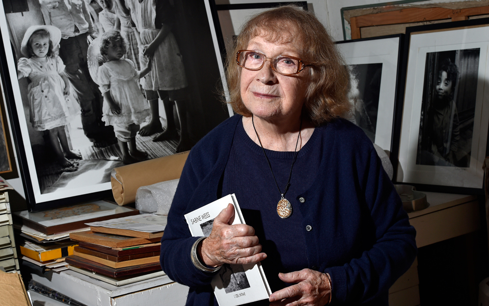 σαμπίνε-βάις-είμαι-τεχνίτρια-όχι-καλ-2273787