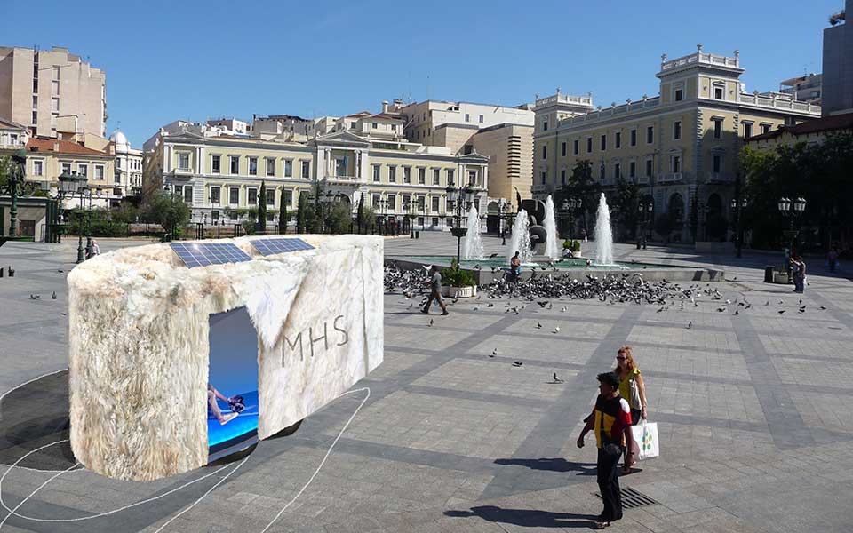 η-μπιενάλε-αντι-θέλει-να-δροσίσει-τη-2272286