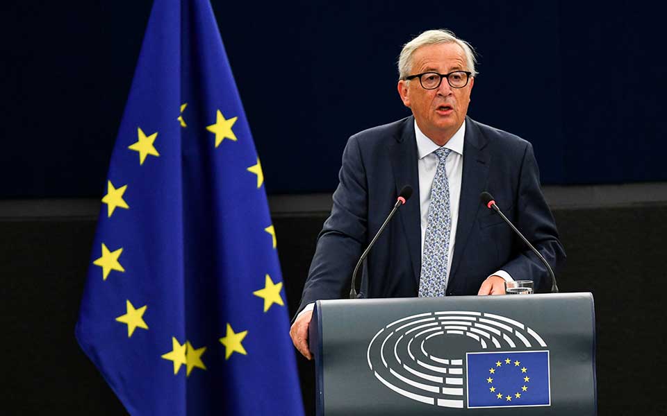 η-κομισιόν-διέψευσε-άμεσα-το-απε-για-τι-2272852