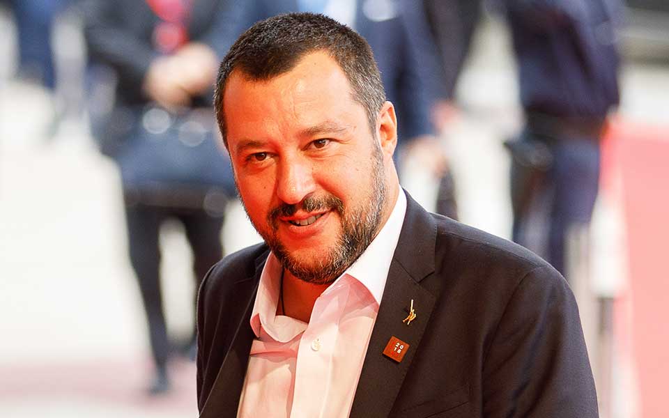 σαλβίνι-νέοι-σκλάβοι-οι-αφρικανοί-μ-2272890