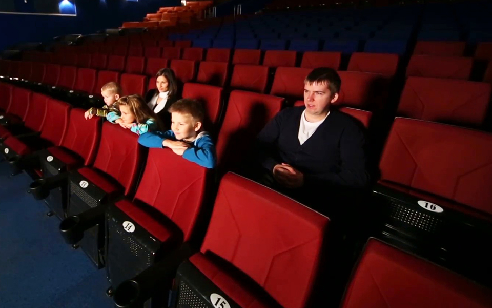 αίθουσες-που-γεμίζουν-από-ταινίες-του-2275172