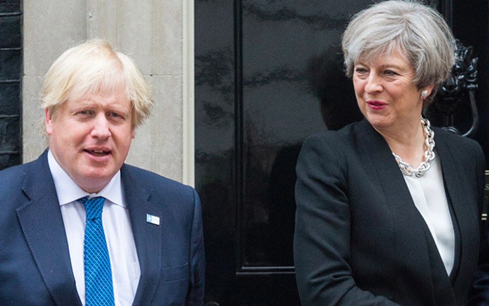 μέι-brexit-μόνο-με-τους-δικούς-μου-όρους-2273103