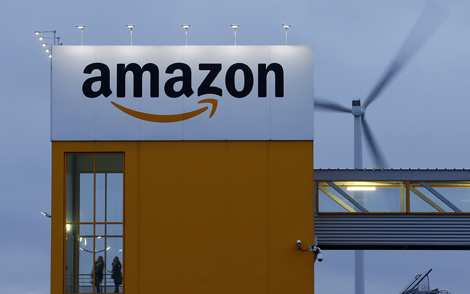 νέα-έξυπνα-ηχεία-και-ο-πρώτος-έξυπν-2273880