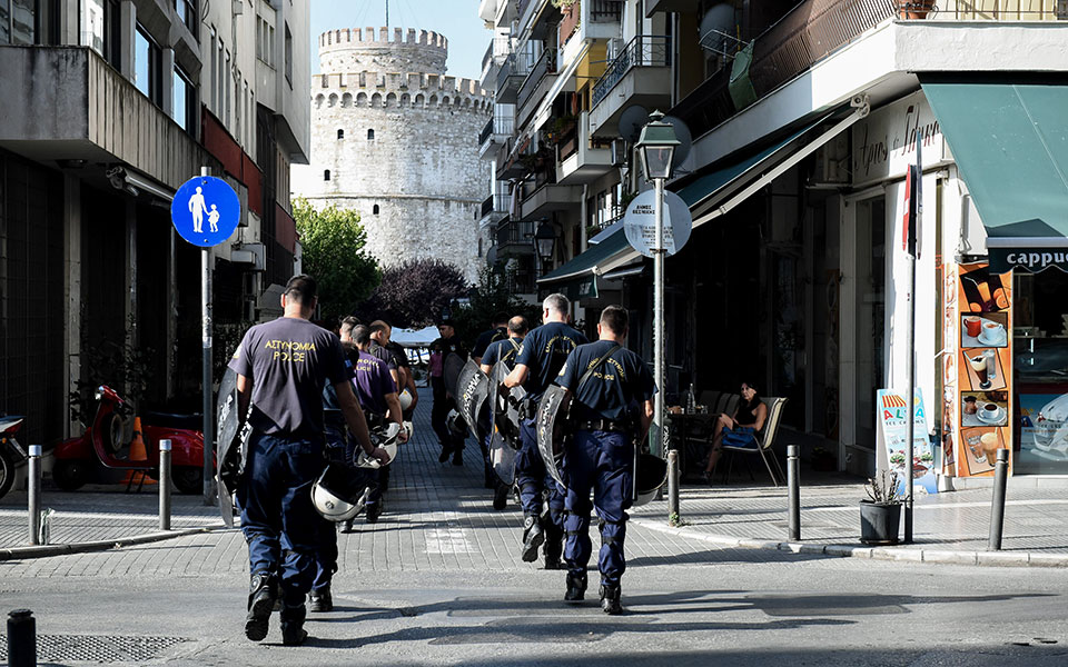 οι-ηπα-έριξαν-άγκυρα-στη-θεσσαλονίκη-2271724