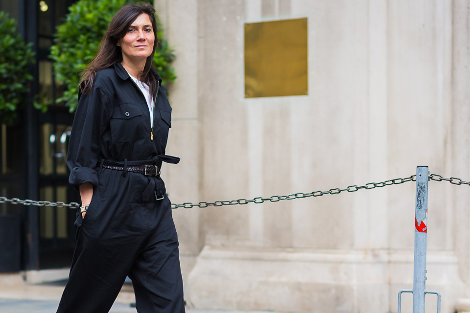 κι-όμως-η-φόρμα-του-εργάτη-κάνει-θραύση-2273117