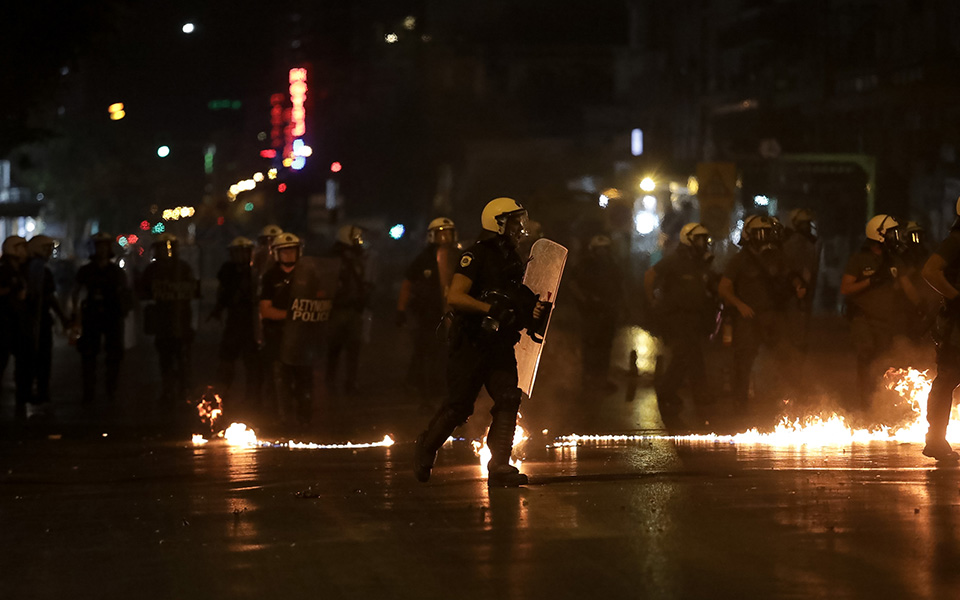 συλλήψεις-και-προσαγωγές-στο-αγρίνιο-8-2273494