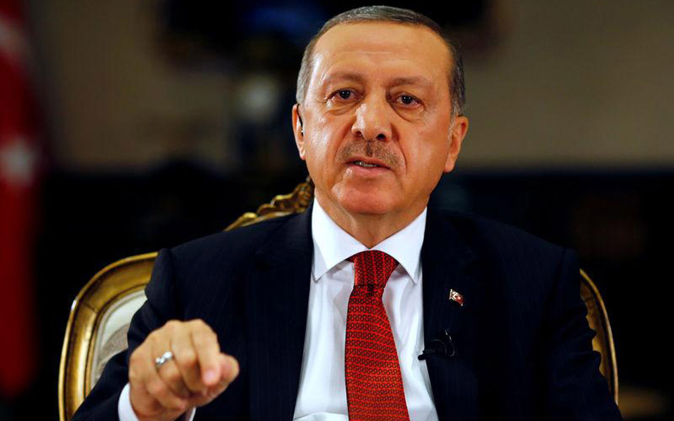 ερντογάν-θα-ιδρύσουμε-και-στρατιωτικ-2273092