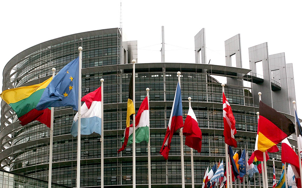 η-συζήτηση-για-μη-περικοπή-των-συντάξε-2270507