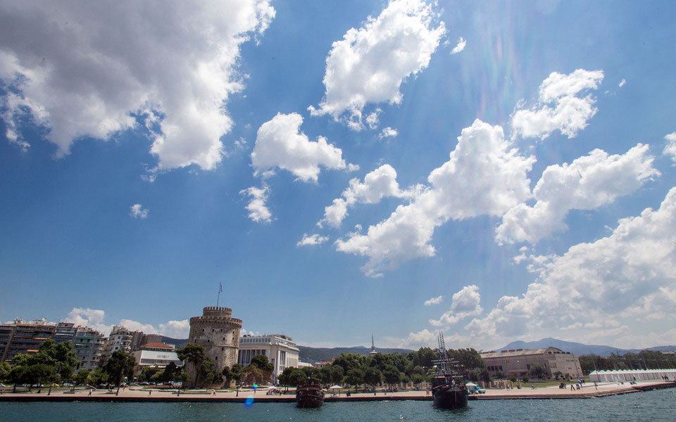 προσαγωγές-ατόμων-που-επιχείρησαν-να-2271345