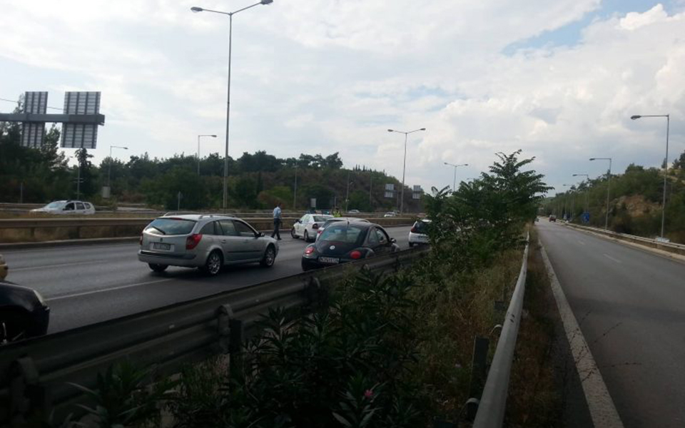 μποτιλιάρισμα-στον-περιφερειακό-θεσ-2271743