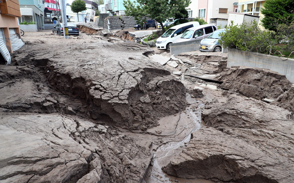 ιαπωνία-11-νεκροί-δεκάδες-αγνοούμενοι-2271264