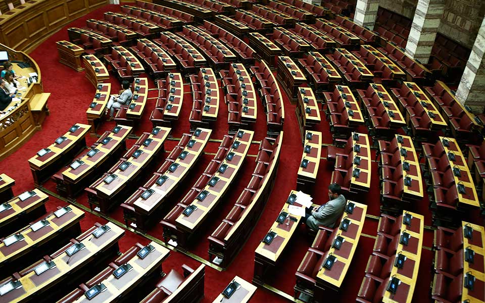 αντιπαράθεση-παρά-τη-θετική-ψήφο-στη-β-2273873