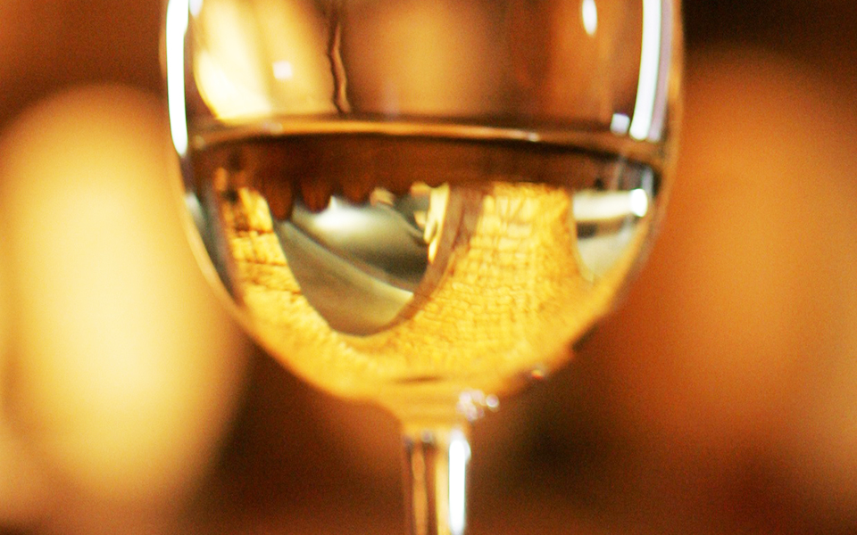 ακόμα-και-ένα-ποτηράκι-κρασί-βλάπτει-2276487