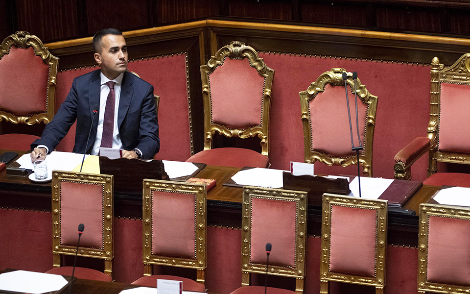 σταδιακή-μείωση-του-ελλείμματος-έως-τ-2276419