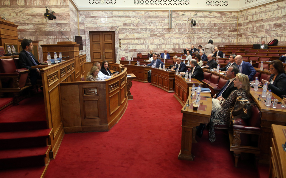 επικρίσεις-από-την-ελάσσονα-αντιπολί-2278607