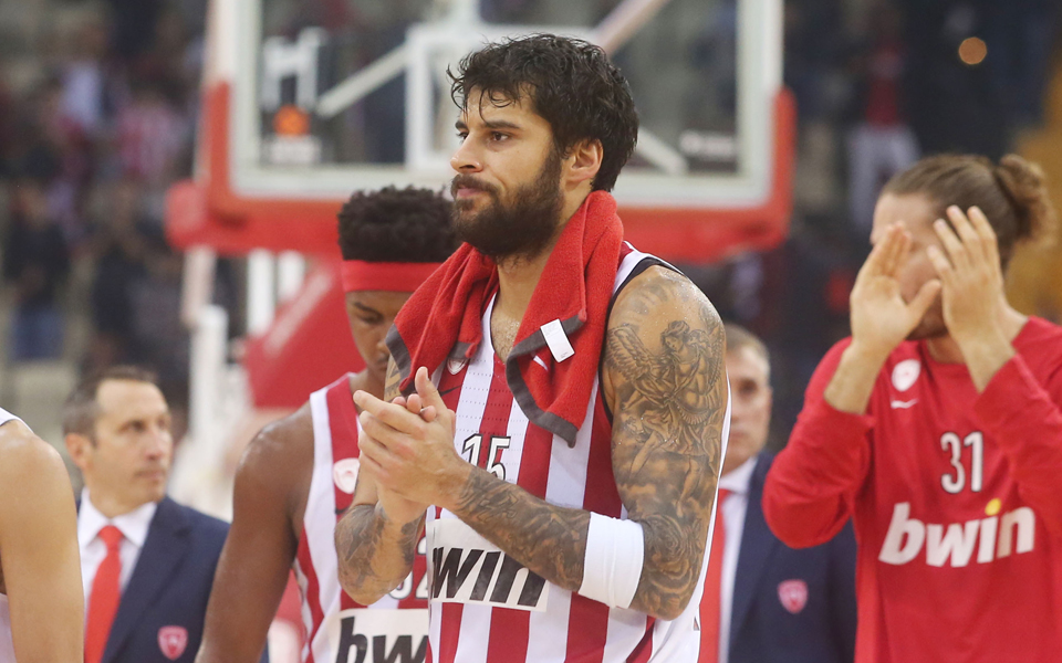 ο-ολυμπιακός-ηττήθηκε-με-75-99-από-την-αρμά-2279110