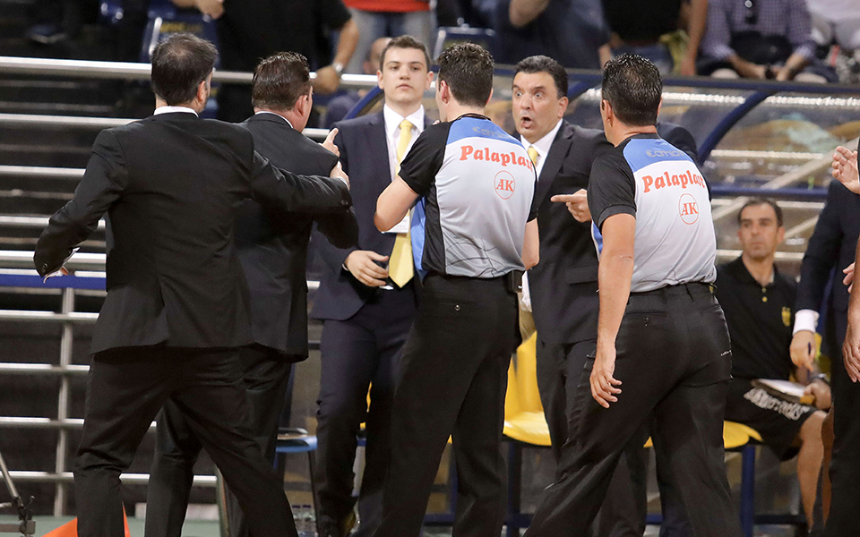 αετός-το-περιστέρι-στην-αεκ-το-ντέρμ-2278334