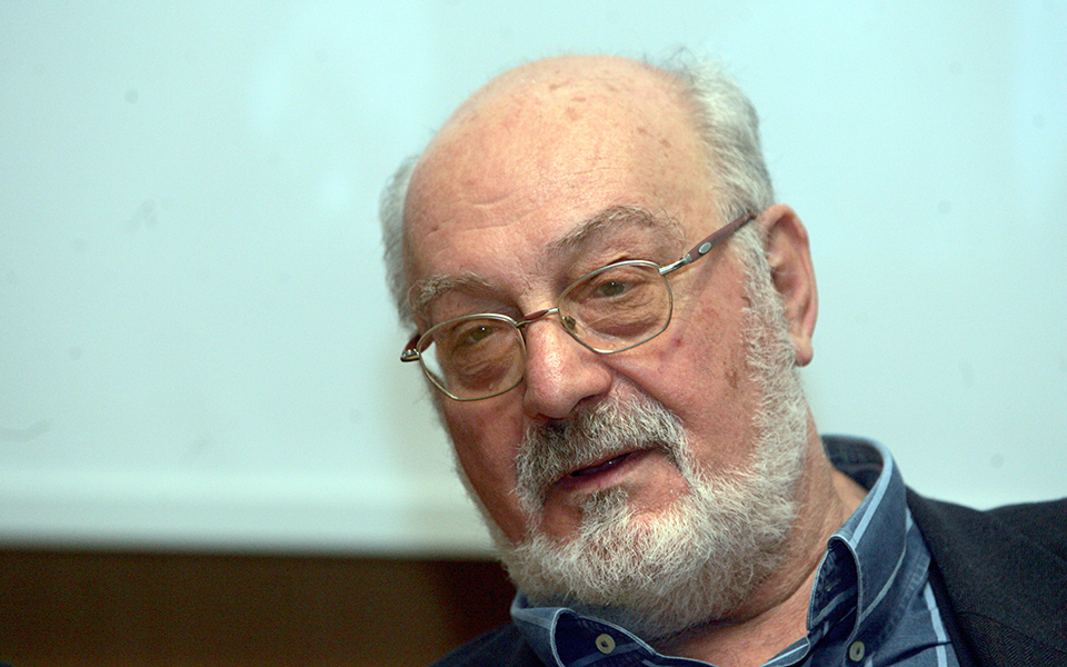 κ-γεωργουσόπουλος-κινδυνεύω-να-πάω-φ-2278353