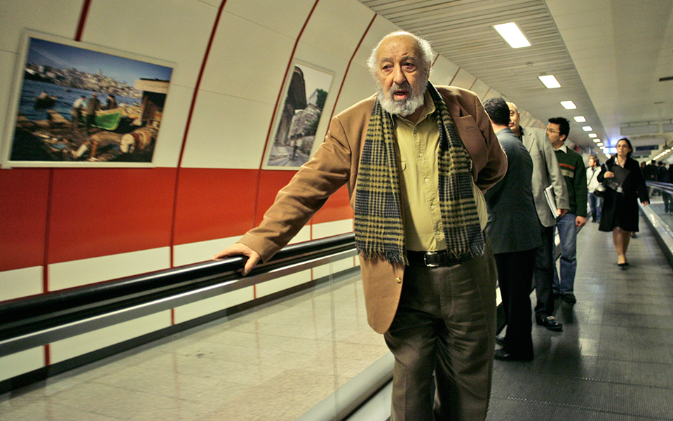 αρά-γκιουλέρ-ο-φωτογράφος-μάτι-της-πό-2278957