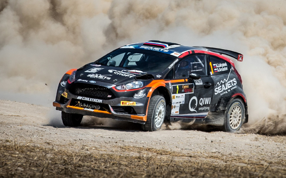 πρωταθλητής-του-erc-o-alexey-lukyanuk-με-την-υποστήριξη-2278450