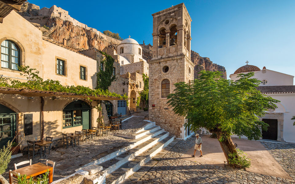 μονεμβασιά-ραντεβού-στο-κάστρο-2278208