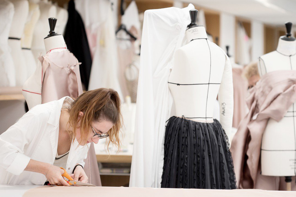 behind-the-scenes-ο-dior-και-άλλοι-οίκοι-άνοιξαν-τις-πόρτ-2278745