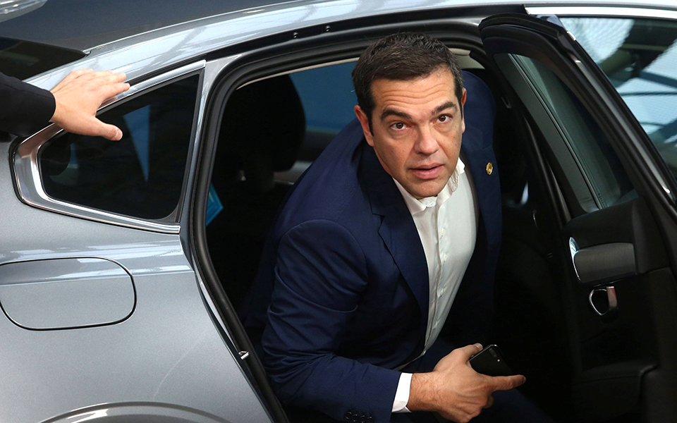 αποκλιμάκωση-των-ελληνικών-ομολόγων-2278814