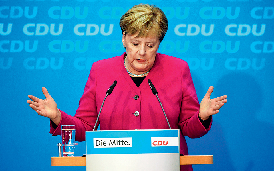 η-μέρκελ-προανήγγειλε-την-έξοδό-της-2280841