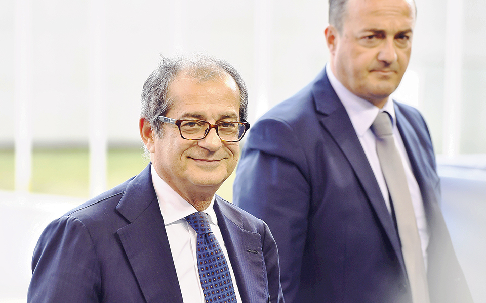 κινήσεις-συμβιβασμού-με-την-ε-ε-κάνει-η-2276174