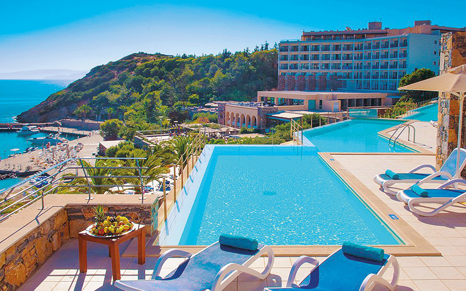 αλλα-2-ξενοδοχεία-σε-κρήτη-κύπρο-από-wyndham-zeus-2278712