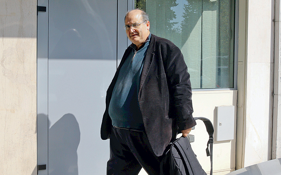 η-δυσκολία-της-δημοκρατίας-2277760