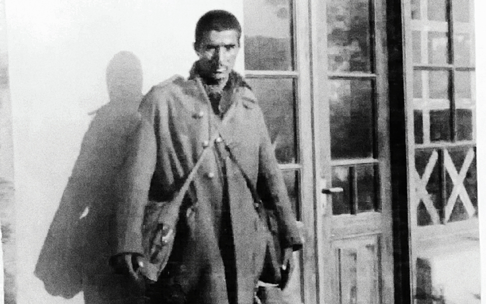 οταν-οι-ελληνες-κορόιδευαν-τον-ντούτσ-2280306