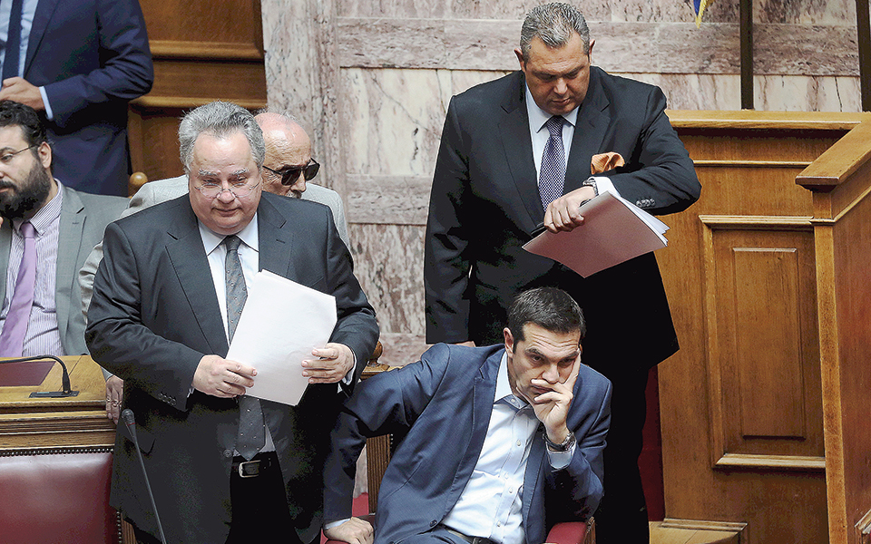 ο-κ-τσίπρας-προτίμησε-τον-π-καμμένο-τ-2278720