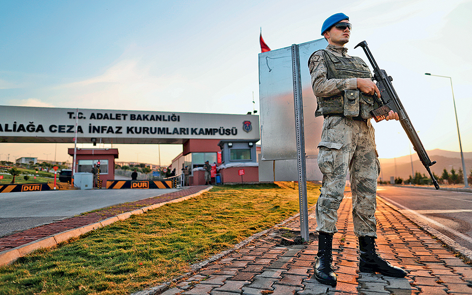 πάστορας-μπράνσον-το-χρονολόγιο-της-κ-2277877