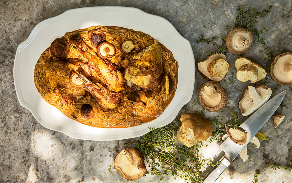 γιουβέτσι-με-κόκορα-μαγειρεμένο-με-άγ-2277124