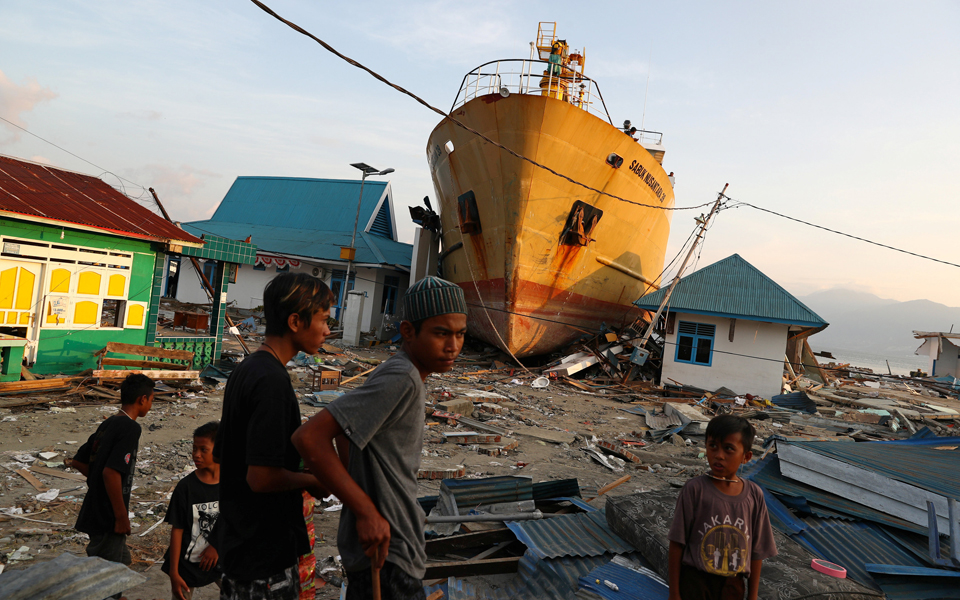 ινδονησία-ο-στρατός-θα-πυροβολεί-όσου-2276109