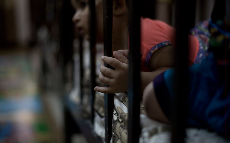 παιδιά-μελών-του-isis-ζουν-υπό-το-στίγμα-τη-2278189