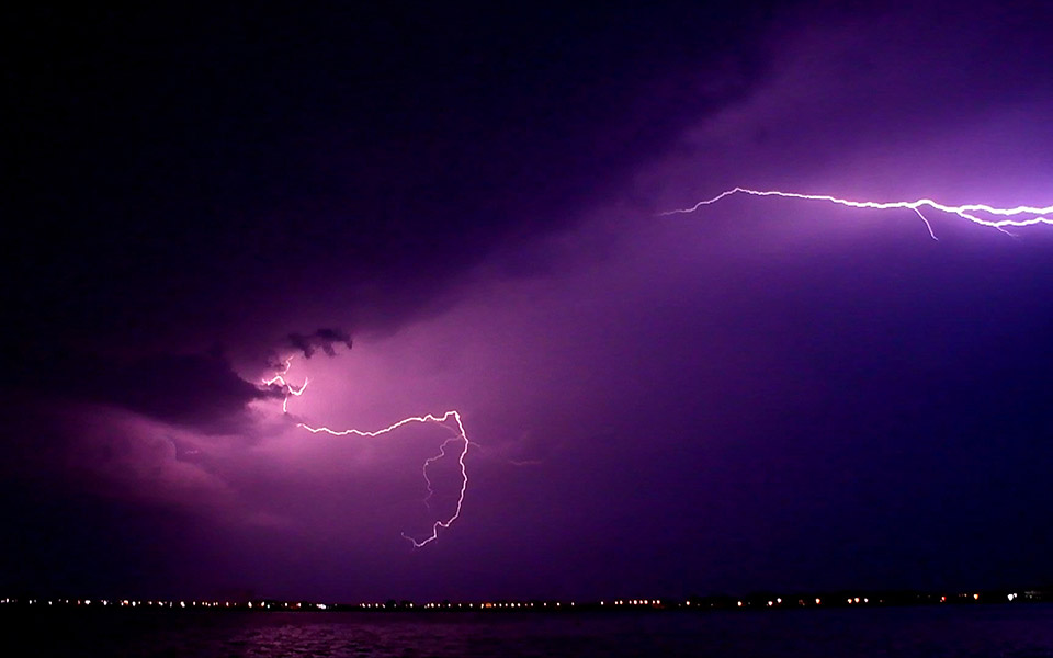 καιρός-20-000-κεραυνοί-από-τον-ορέστη-2279517
