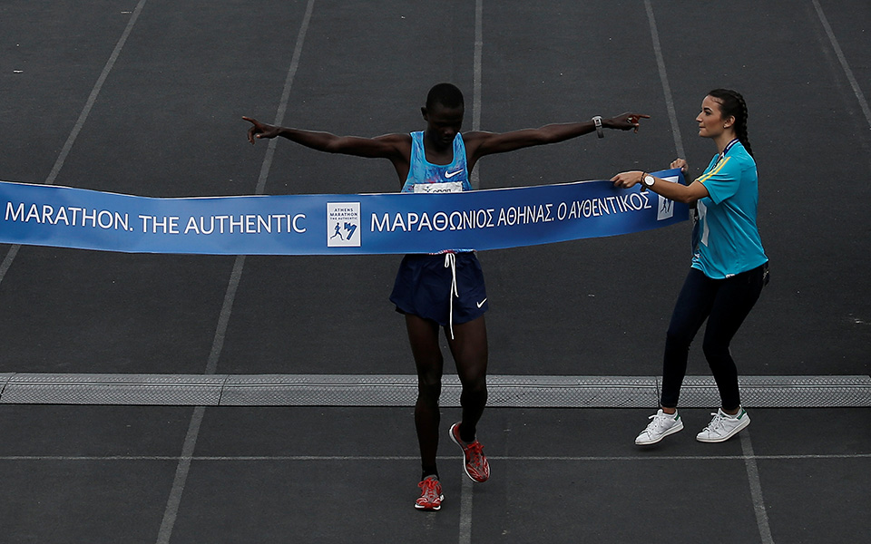 ο-περσινός-νικητής-του-μαραθωνίου-της-2277470
