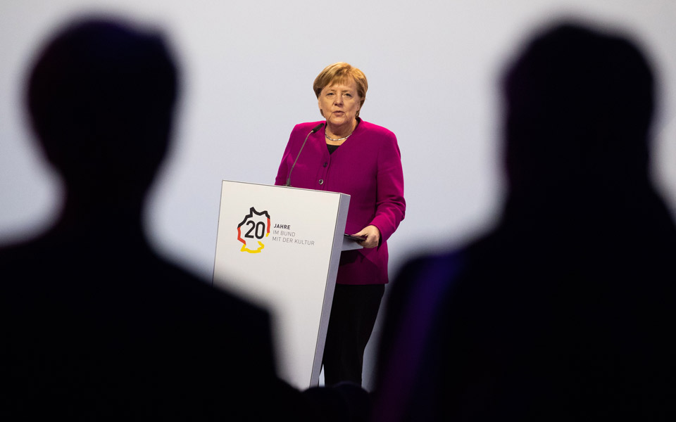 γερμανικός-τύπος-η-αποχώρηση-της-μέρκ-2280776