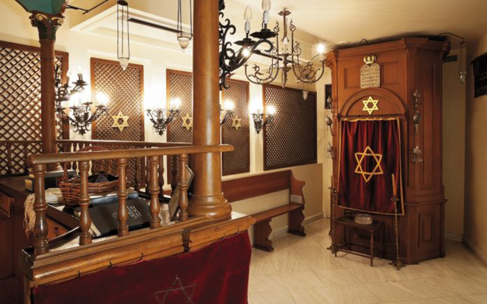 η-ιστορία-των-εβραϊκών-επιγραφών-στην-2276207