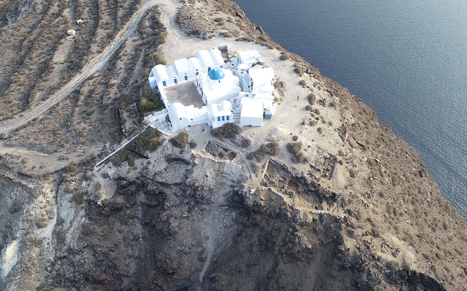 σημαντικά-ευρήματα-στη-θηρασία-για-το-2279082