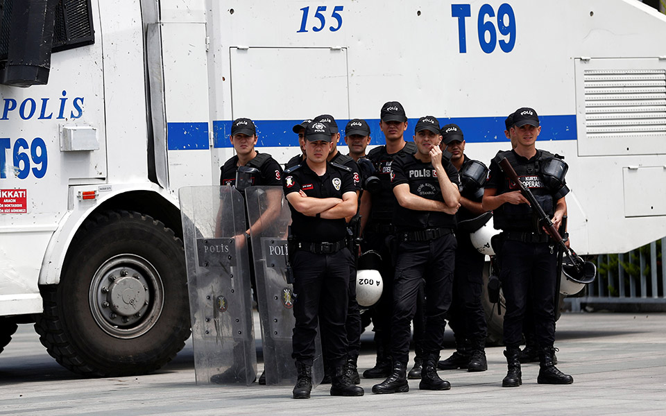 σαουδάραβας-δημοσιογράφος-και-επικρ-2276077