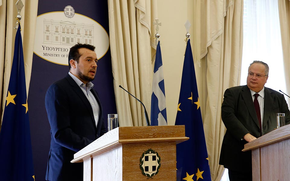 κοτζιάς-παππάς-κατά-καμμένου-βίντεο-2277544