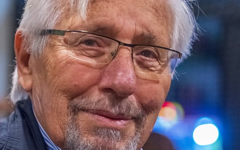 ο-πάντοτε-περαστικός-κώστας-βρεττά-2282357