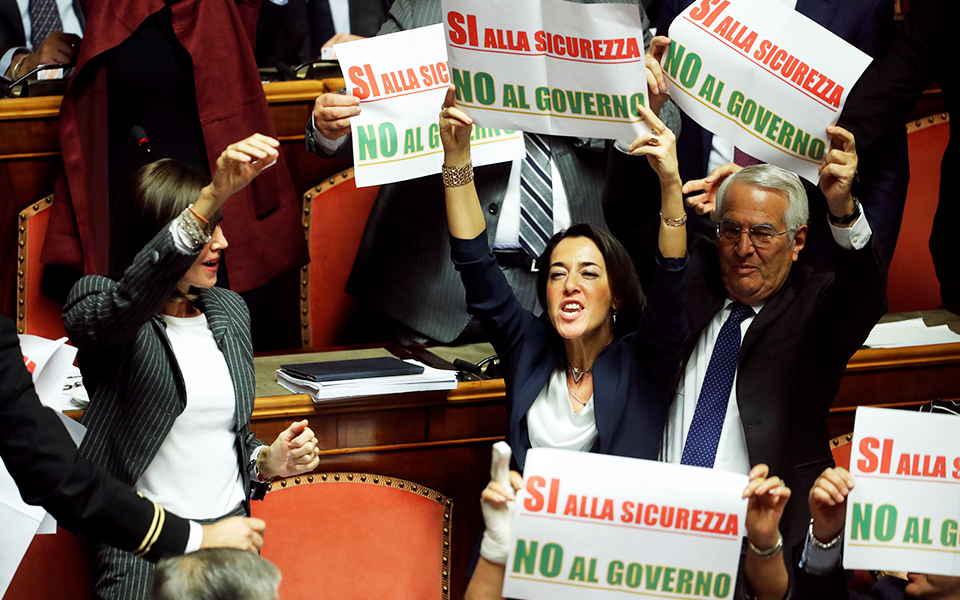 ενδοκυβερνητικές-αντιπαραθέσεις-στη-2282484