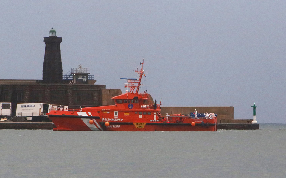 ναυάγιο-με-13-νεκρούς-μετανάστες-20-μίλια-2282043